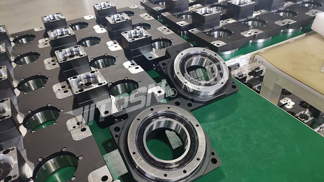 中空旋轉(zhuǎn)平臺(tái)